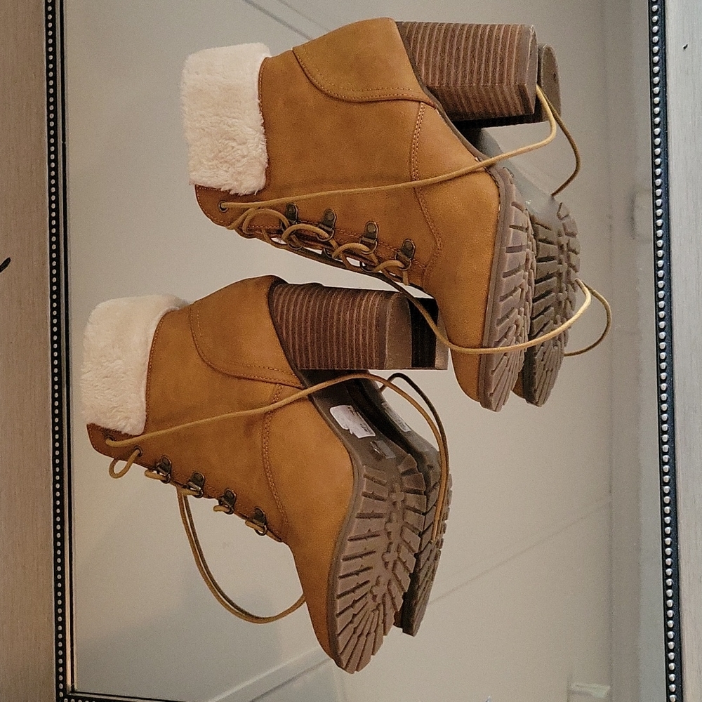 Booties - Picture 3 of 5